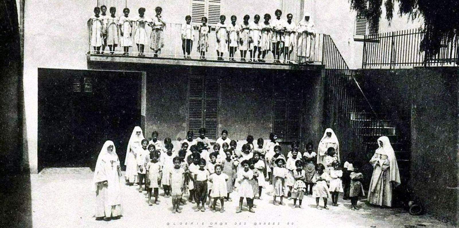 1742- Birkadem - Ouvroir2 des Soeurs Blanches.jpg
